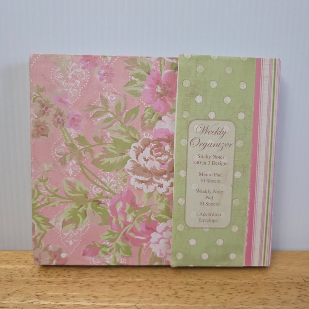 NWT Weekly Organizer
